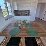 Sea View Apartman Rogoznica