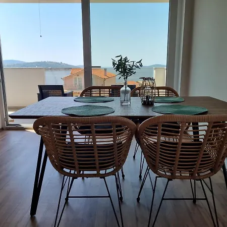 Apartman Sea View Rogoznica