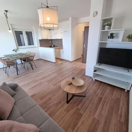 Sea View Apartment Rogoznica (Sibenik-Knin)